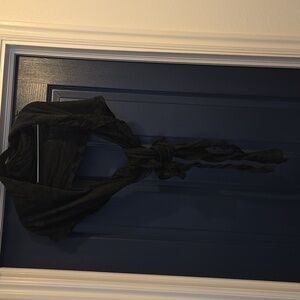 Black ruffle lace scarf